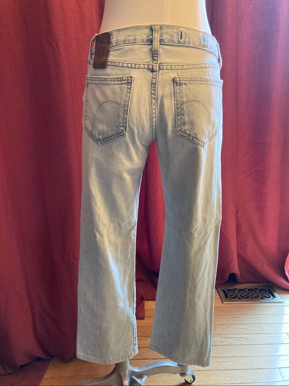 Red Engine jeans, size 28 - Picture 4 of 13